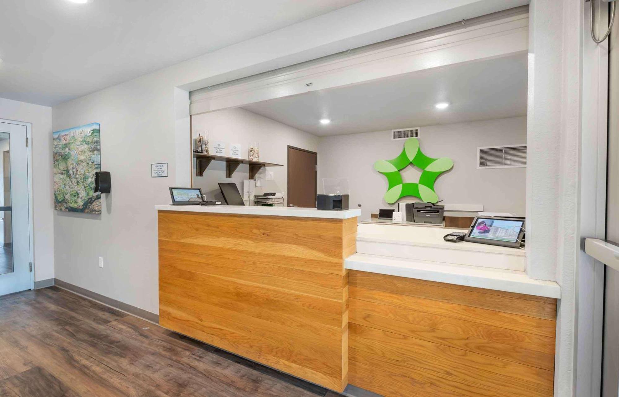 Extended Stay America Select Suites - Melbourne - West Melbourne Buitenkant foto